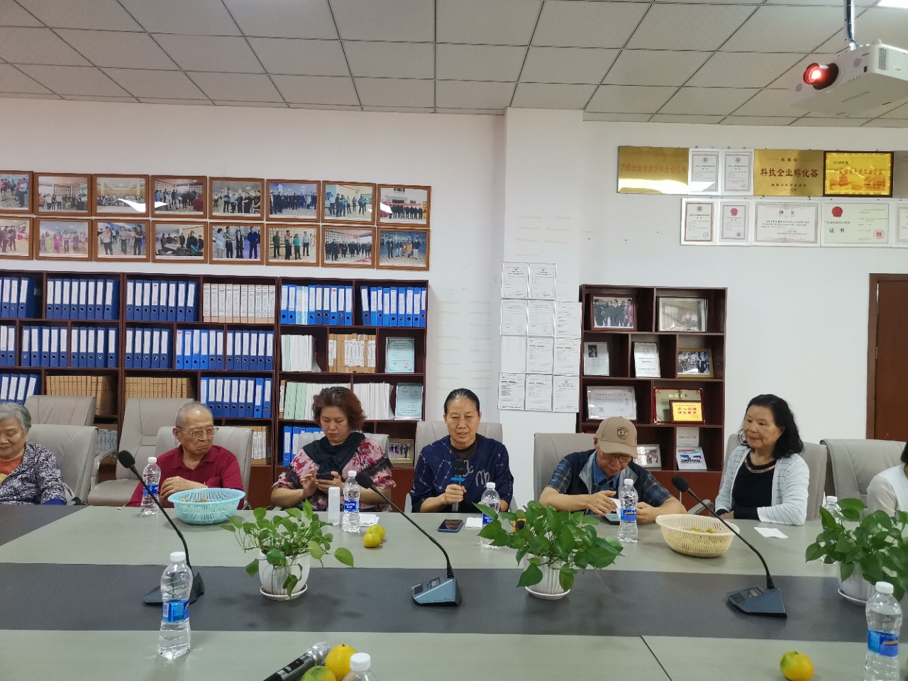 桂林通天开泰生物科技公司迎来专家团考察，共谋康养事业发展