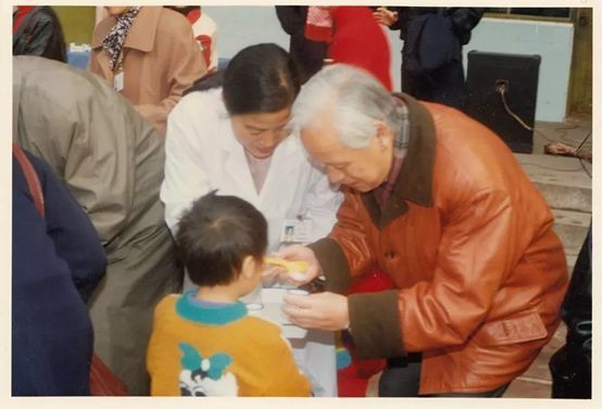 中医对小儿麻痹症的康复理疗